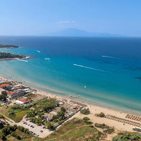 Daire Katsaros Luxury Apts 5 Min Walk To *