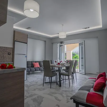Katsaros Luxury Apts Ii 5 Min Walk To Appartamento *