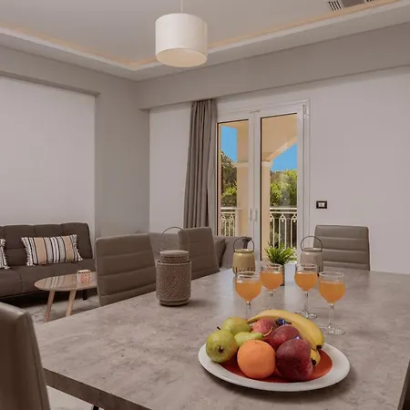 Katsaros Luxury Apts 5 Min Walk To *