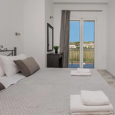 Katsaros Luxury Apts 5 Min Walk To Appartement *