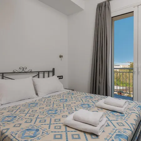 Katsaros Luxury Apts 5 Min Walk To Appartement