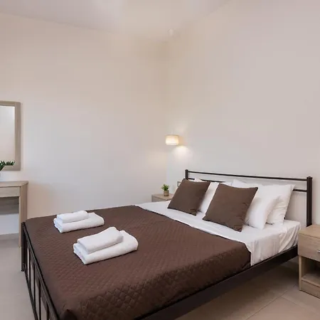 Katsaros Luxury Apts Ii 5 Min Walk To Apartment *