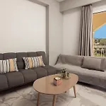 Katsaros Luxury Apts 5 Min Walk To