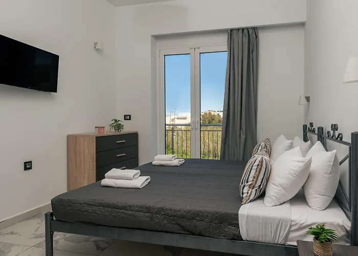 Katsaros Luxury Apts 5 Min Walk To Appartamento *